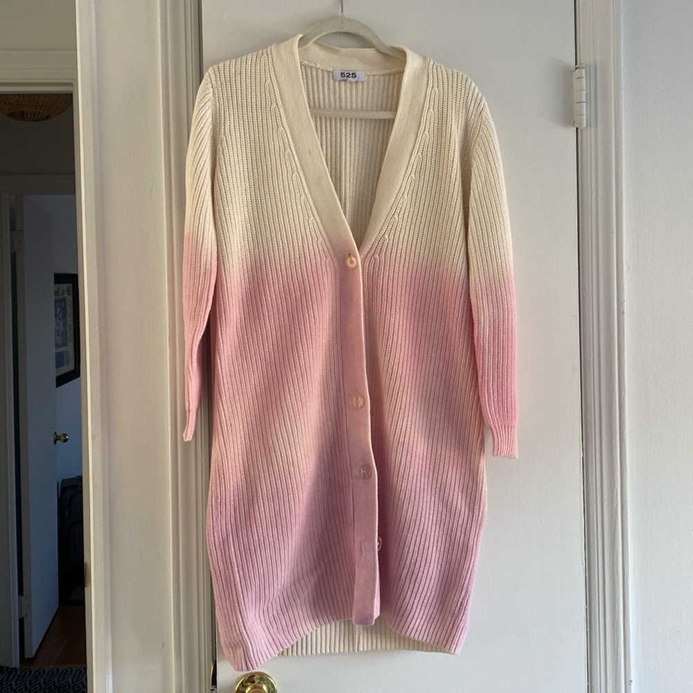 Women’s Ohmbre long cardigan size small